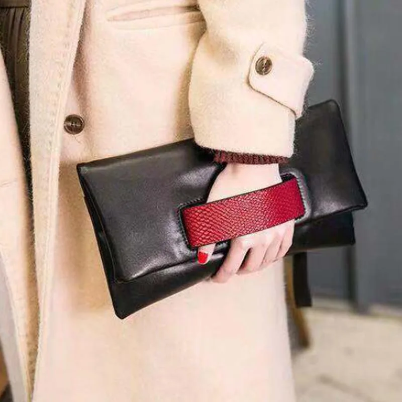 Fashion Genuine Leather Clutch Bag 2026 New Handheld Bag Feminine Style Fashion Soft Leather Envelope Purse Shoulder Bag