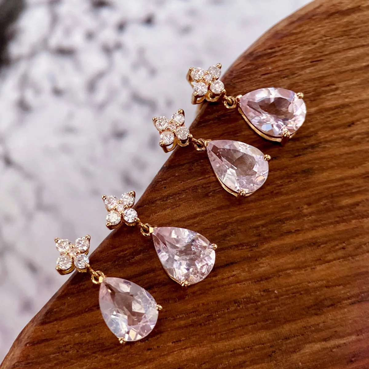 

S925 Sterling Silver Pink Teardrop Ear Studs Elegant Transparent Crystal Minimalist Design