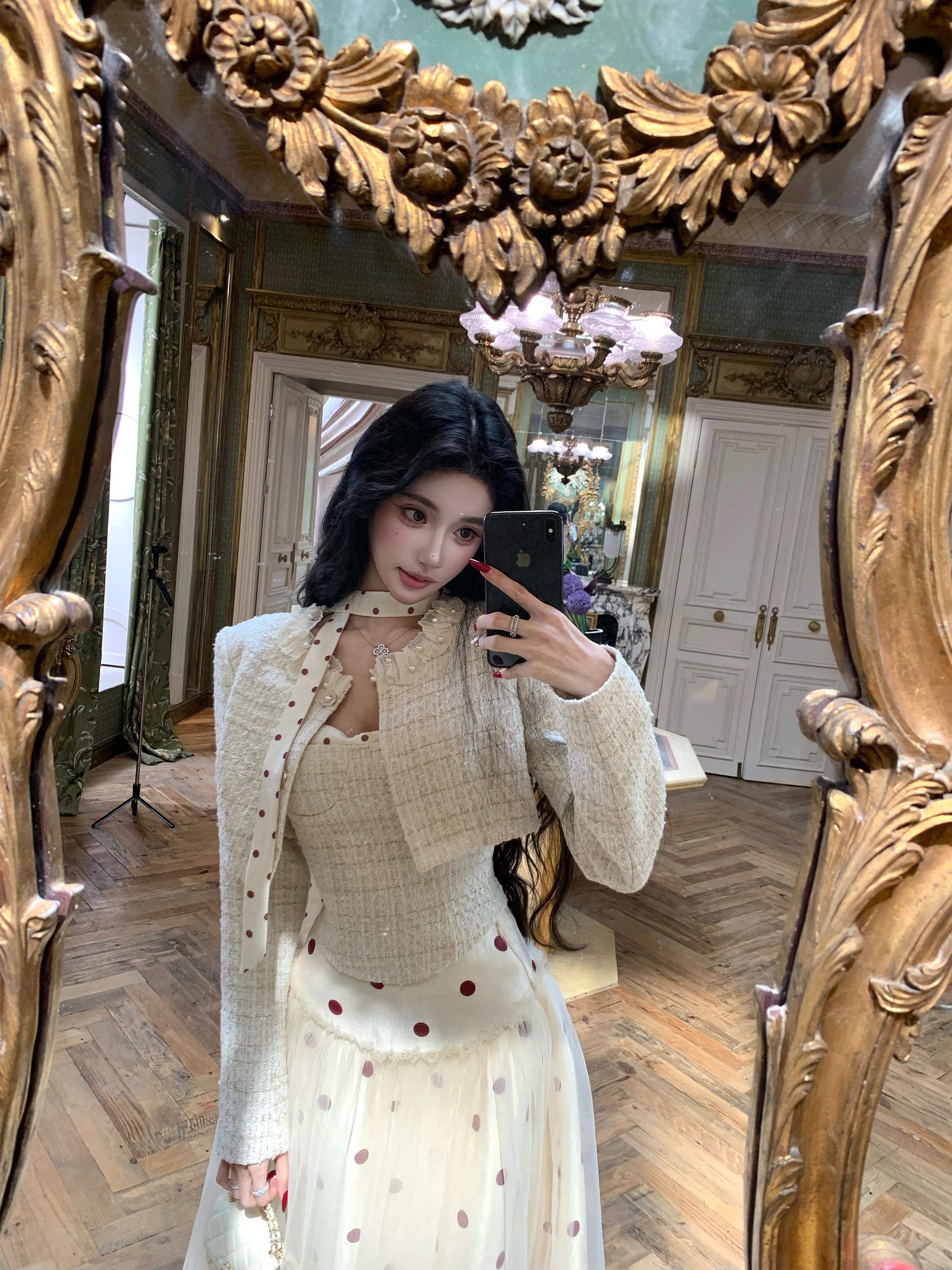 

Barb Chill Luxury ort Coat with Lace Collar for Women Heavy Embroidery Thiened Woolen Material Spring Season Ladies Jaet