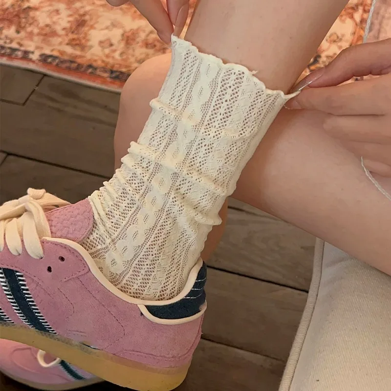 اليابانية Kawaii الفتيات لطيف الجوارب الربيع الصيف شبكة الجوف خارج النساء الجوارب بلون الإناث Harajuku الرجعية خمر الجوارب الطويلة