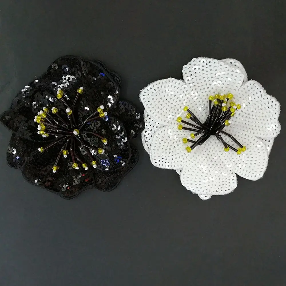 1 Piece Fashion Sequins for Clothes Embroidered Flowers Applique Sew On Patch Patches Clothing Accessories