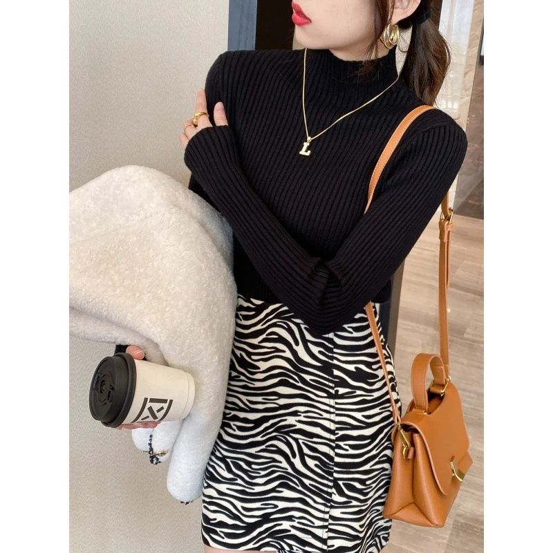 Suéter semi-cuello alto para mujer, camisa de fondo, otoño e invierno, grueso, Top blanco interior, tejido extranjero versátil, 2025