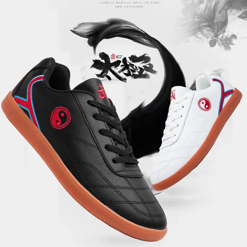 

2024 New Couples Martial Arts Shoes Lightweight Bagua Shoes Comfortable Outdoor Sneakers Comfortable Taekwondo Tai Chi Shoes