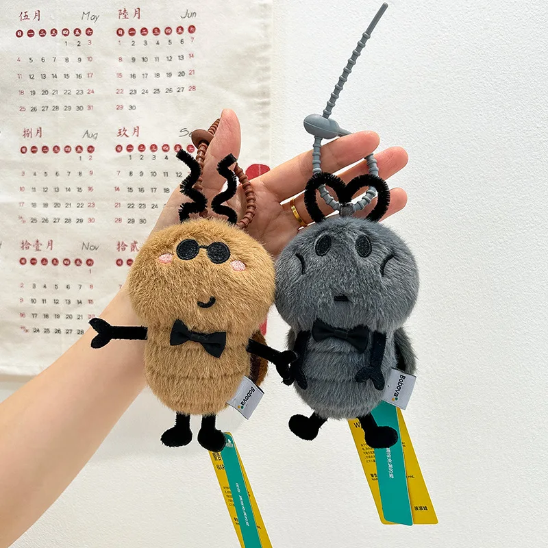 Porte-clés en peluche cafard mignon, Animal en peluche, porte-clé de voiture, pendentif de sac à dos, décorations, accessoires cadeaux amusants