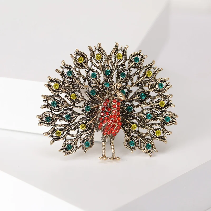 Dmari Luxury Jewelry Vintage Rhinestone Peacock Lapel Pins 4-color Birds Badge Office Party Women Brooches Trendy Accessories