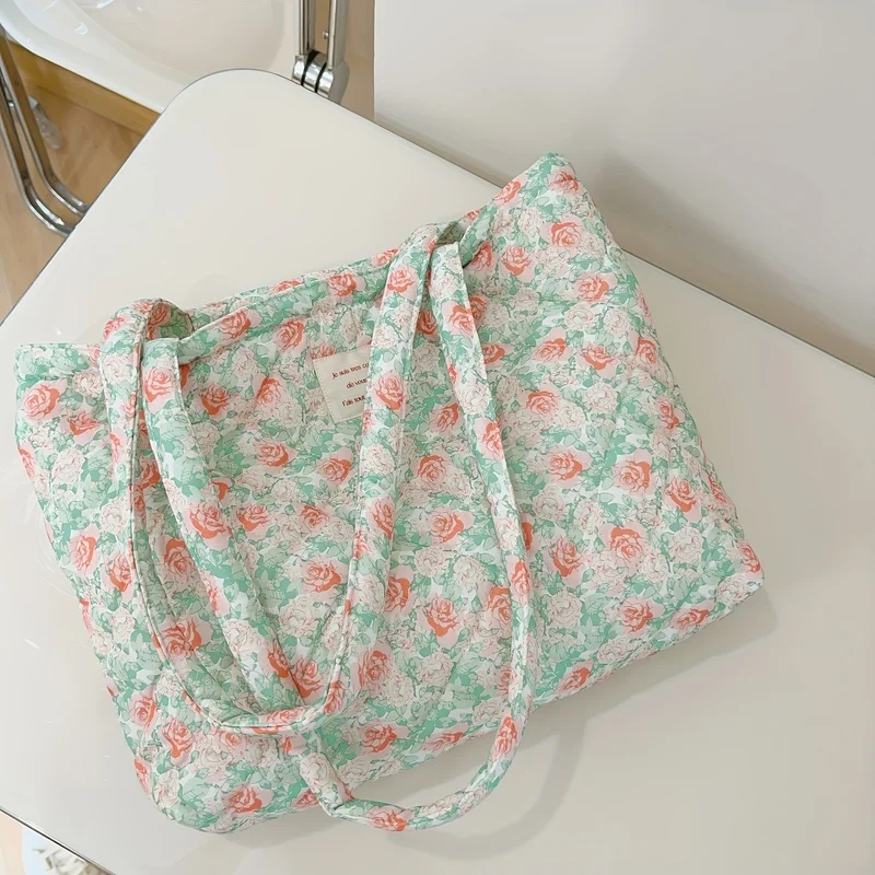 Women's Floral Quilted Tote Bag, Lightweight Polyester Shopper with Flower Pattern for Shopping & Strolling