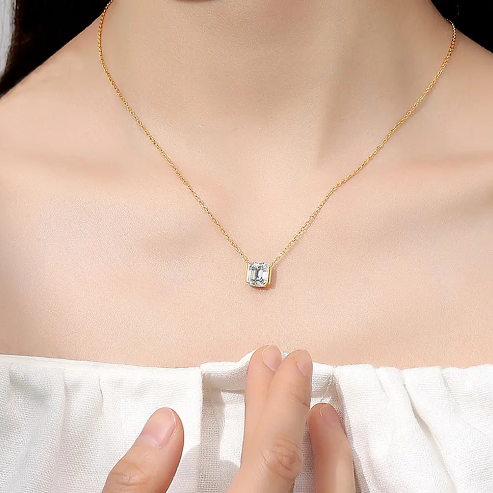 S925 Pure Silver Retro Style Small Square Moissanite Women's Diamond Pendant Necklace, Emerald Cut Artistic Elegant Light Luxury Valentine's Day/Commemorative Gift, Birthday Gift, Holiday Gift, Unique Jewelry