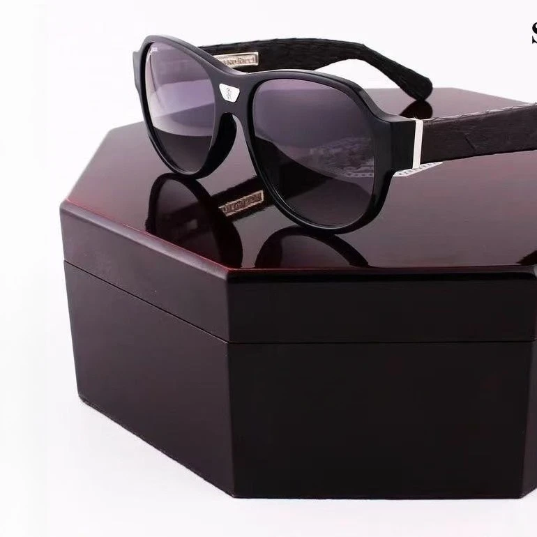 2026 new vintage punk sunglasses european american trendy unisex stylish personality outdoor daily casual sun eyewear