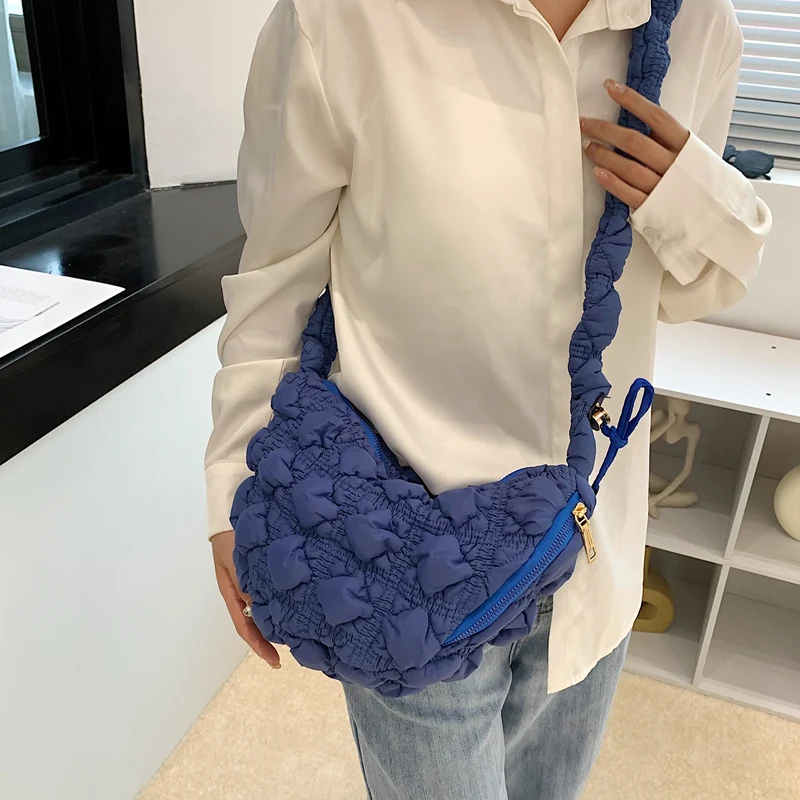 Casual Fabric Quilted Crossbody Bag Woman Designer Brand Pleated Women Shoulder Bag Korean Fashion Padded Handbag Lady Big Purse