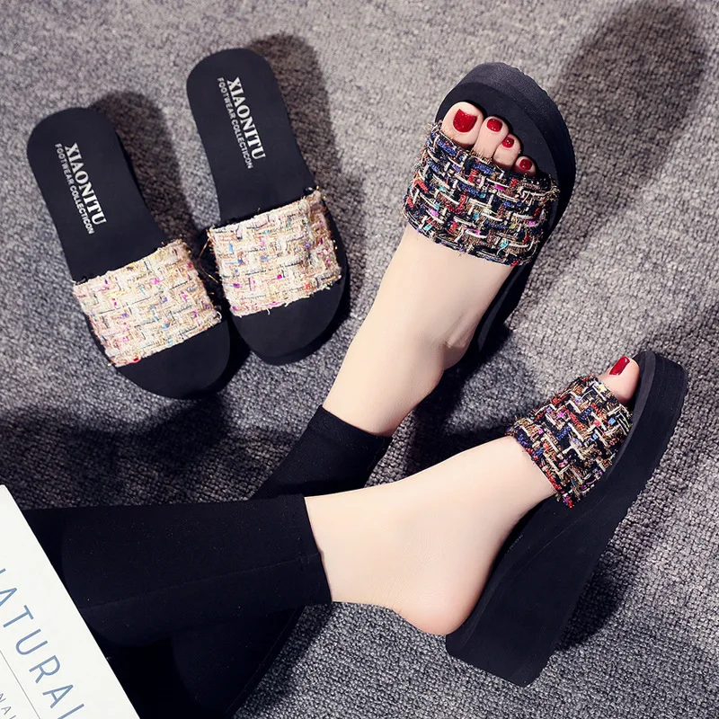 

Women Summer Comfortable Slip On Sandals Non Slip Thick Sole Fashionable Casual Beach Shoes