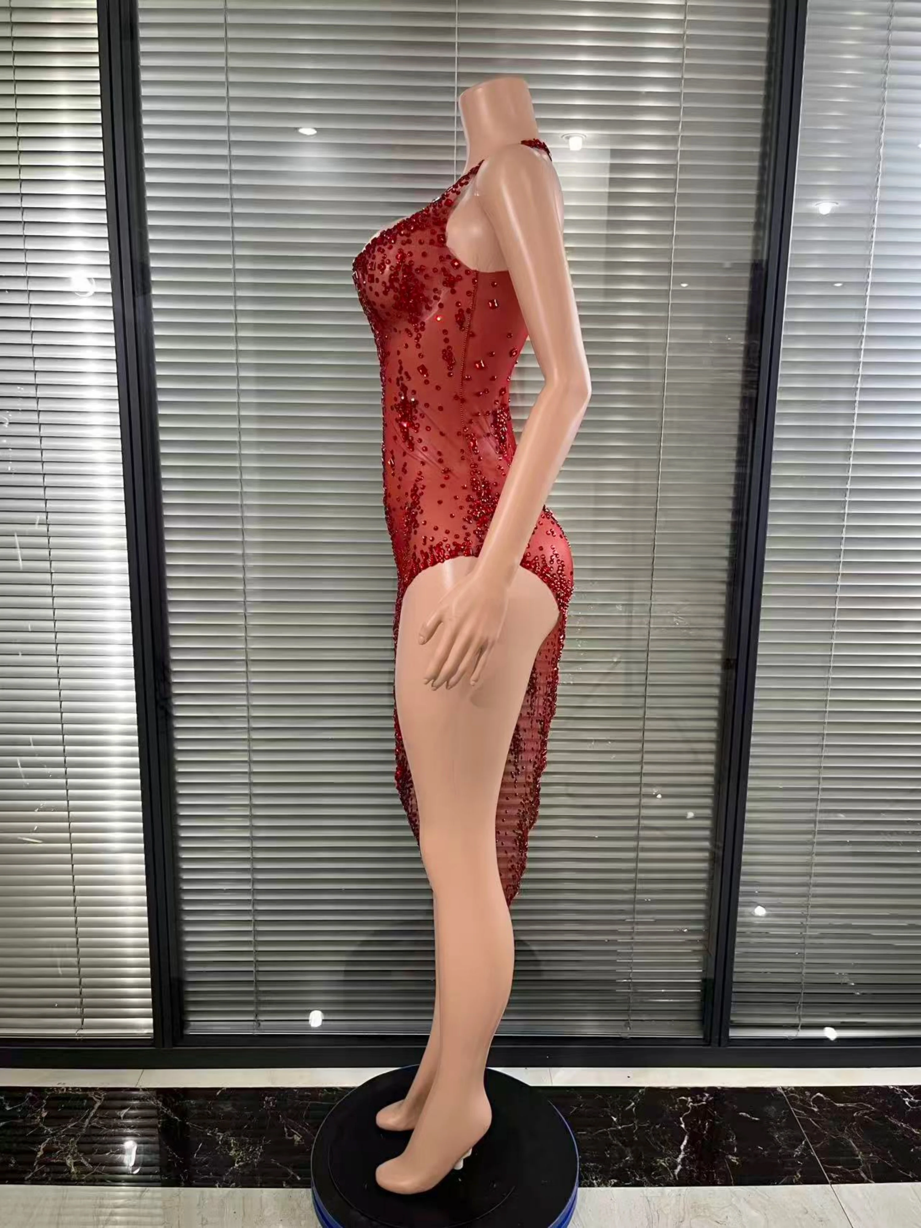 Luxus Sexy Sparkly Strass V-ausschnitt Stretch Mesh Sexy Durchsichtig Kleid Elegante Party Feiern Durchführen Kostüm Bühne Outfi