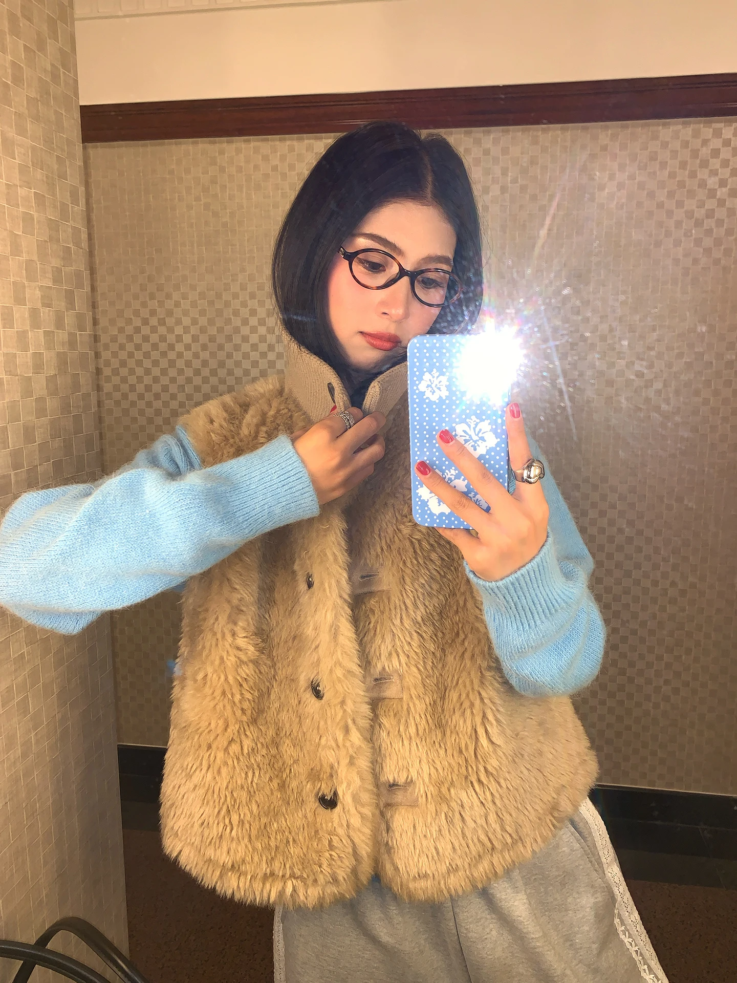 

Eco-Friendly Fur Vest Women's Outerwear Winter 2025 New Design Small ence Tefamani JinYuHuaHua Commute Sle Polyester Fiber