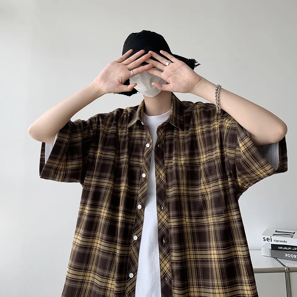 Checkered short sleeved shirt men's summer Korean retro loose casual shirt American high street trendy brand jacket