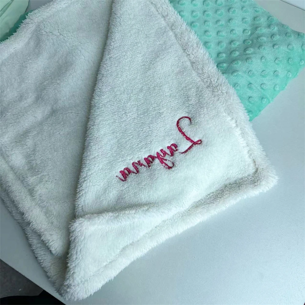 Embroidered Name Personalized Customization Children's Baby Bean Plush Blanket Double Layer Thickened Lamb Fleece Sofa Quilt