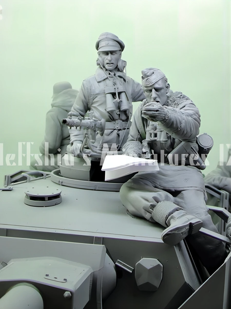 1/16 Resin Model Figure Kits GK , Two People，No Tank，Military Theme，Unassembled And Unpainted,461J