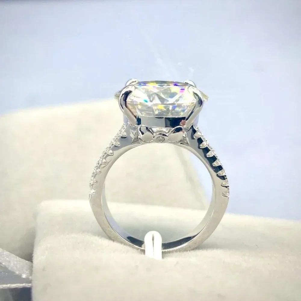 Luxury D Color 10 Carat Moissanite Ring for Women 925 Sterling Silver Brilliant Round Diamond Engagement Wedding Bridal Band
