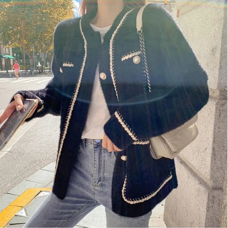 White Cashmere Knitted Cardigan Women Luxury Pearl Button Sweater Coats Female Korean Elegant O Neck Pocket Streetwear Tops New