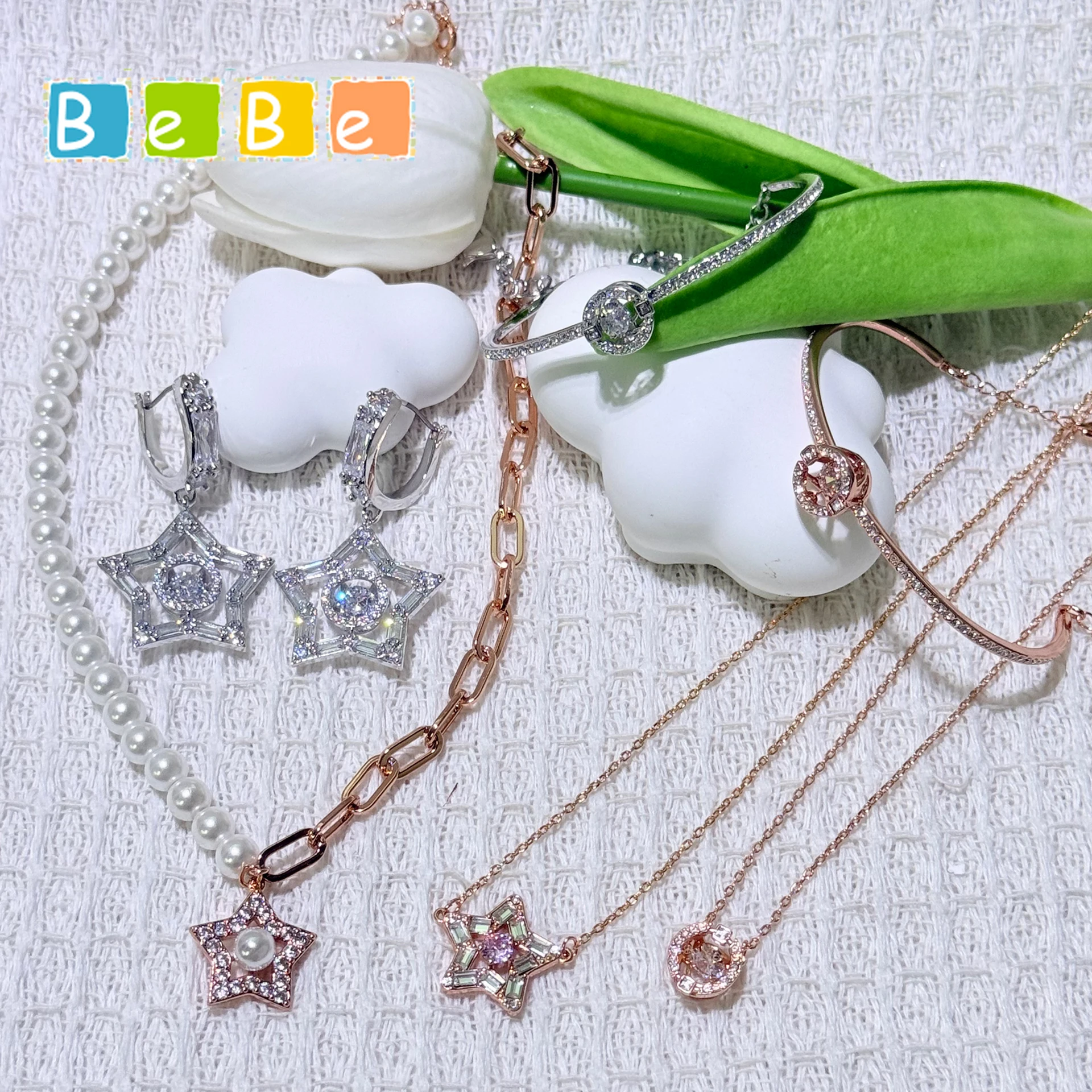 

2026 High Quality Luxury Party Sets Fashionable White Star Rose Gold Round Dancing Crystal Pendant Necklace for Women's Earrings