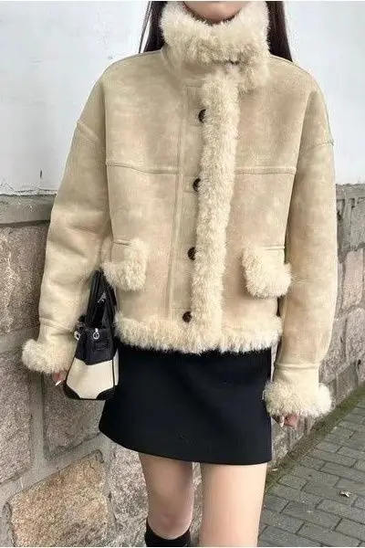 

Lamb Wool Shearling Coat for Petite Women Female Ladies 2024 Winter New Fashion Versatile Warm Outerwear High Quality