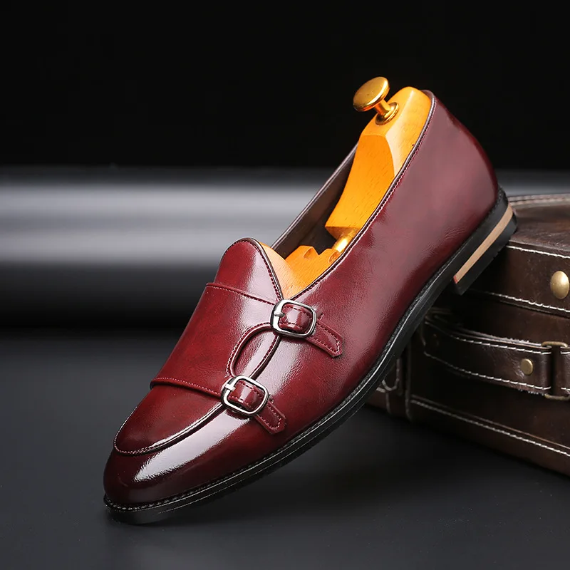 New Shoes for Men Leather Casual Monk Shoes Pointed Toe British Style Business Leisure Dress Shoes