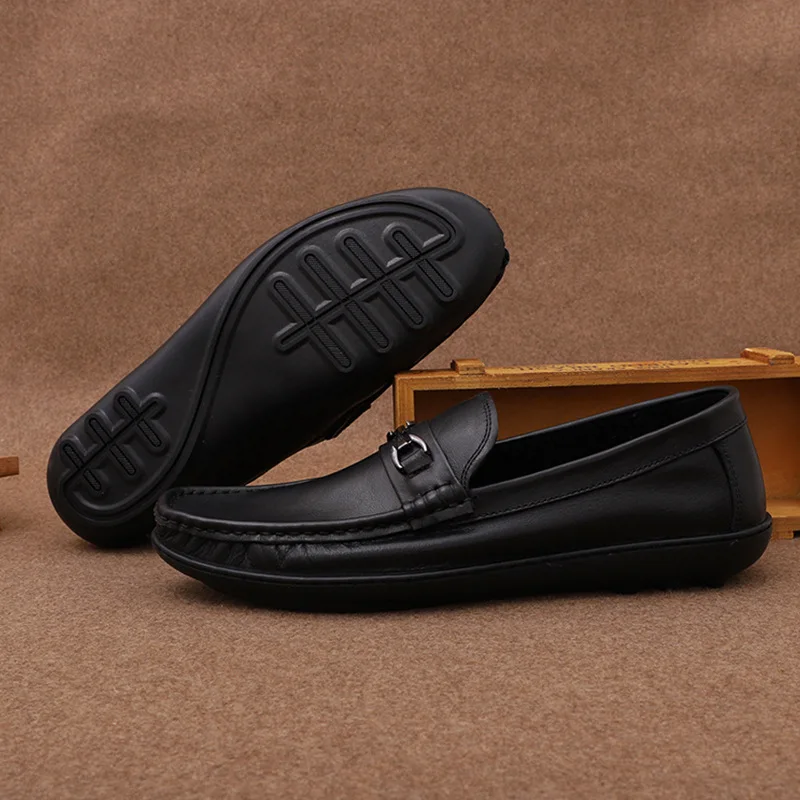 Genuine Leather Men Loafers Comfortable Driving Shoes Slip On Mens Moccasins Wedding Party Men Shoes Office Dress Leather Shoes