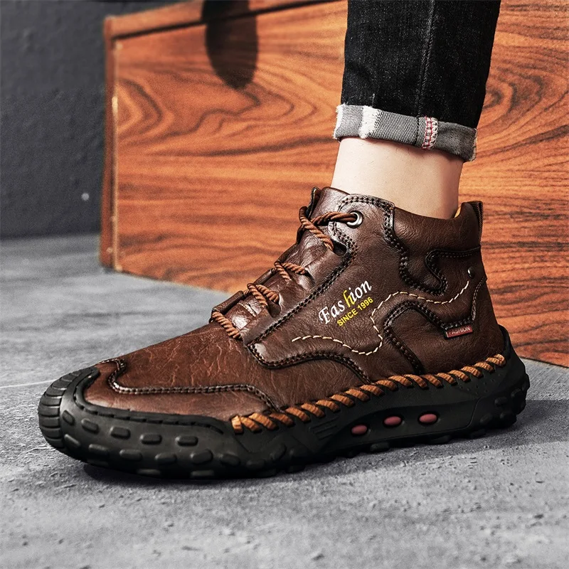 

High Quality Leather Men Boots Handmade Breathable Men Casual Shoes Comfortable Walking Sneakers Boat Shoes Zapatos Para Hombre