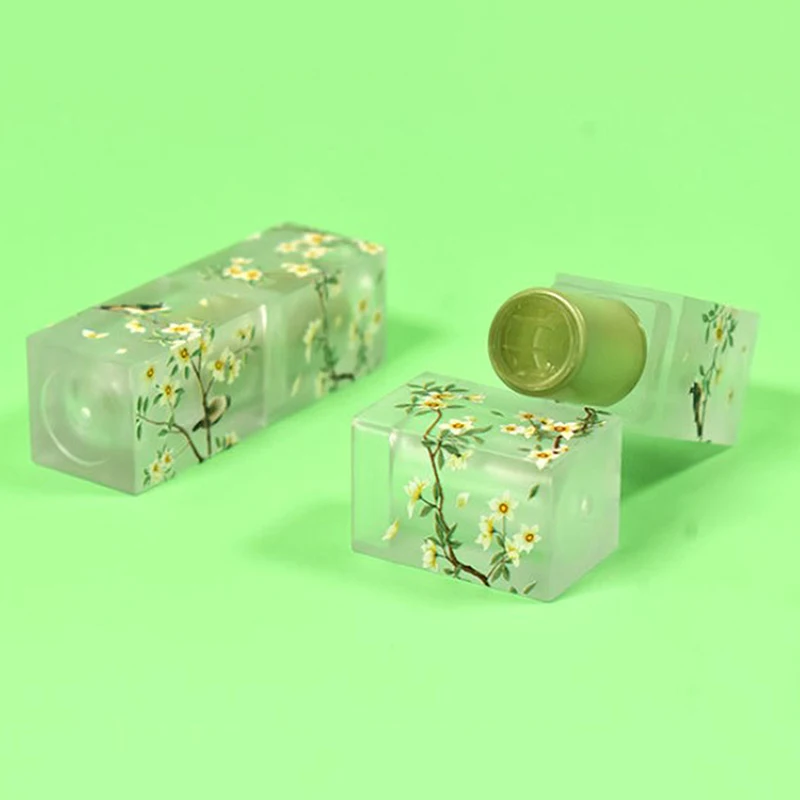 【WHB】스몰 프레시 스크럽 스퀘어 립스틱 튜브 빈 립밤 용기 립 튜브