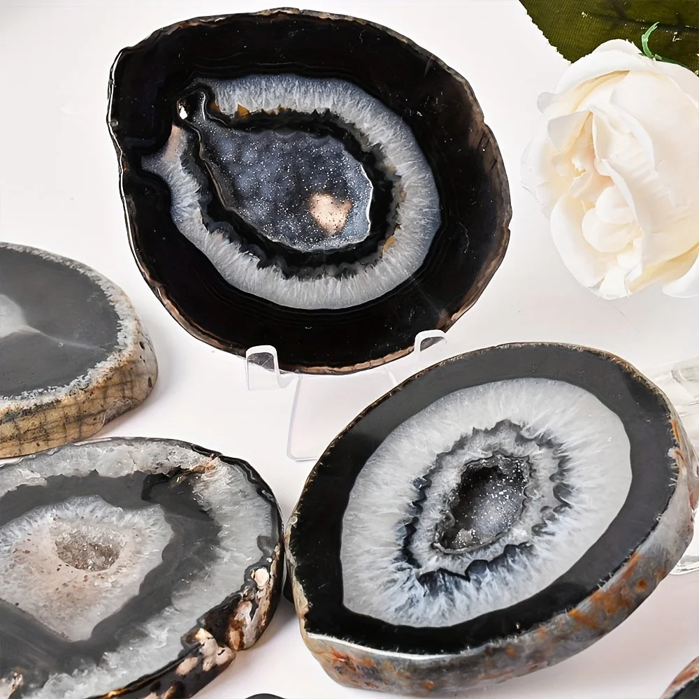 1 Stück natürlicher schwarzer Achat-Geode-Scheiben-Stil, runder Kristall mit natürlichen Einschlüssen, glänzender schwarzer Achat, Geschenk für Zuhause und Büro