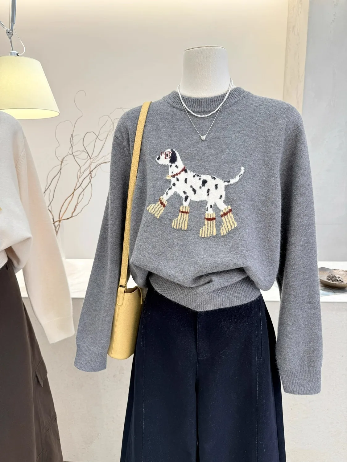 

Свободный крой, круглый вырез, трикотажный джемпер с мультяшными собачками, корейский винтажный стиль, женский зимний топ, удобный, дышащий, хлопковый, с длинным рукавом