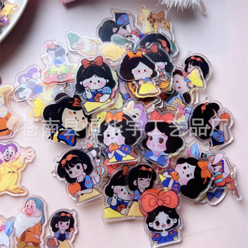 

Акриловая нашивка с изображением принцесс Диснея, УФ-печать, двухслойная, ручная работа, милые аксессуары, нашивка-подвеска для ключей, 2-4 см