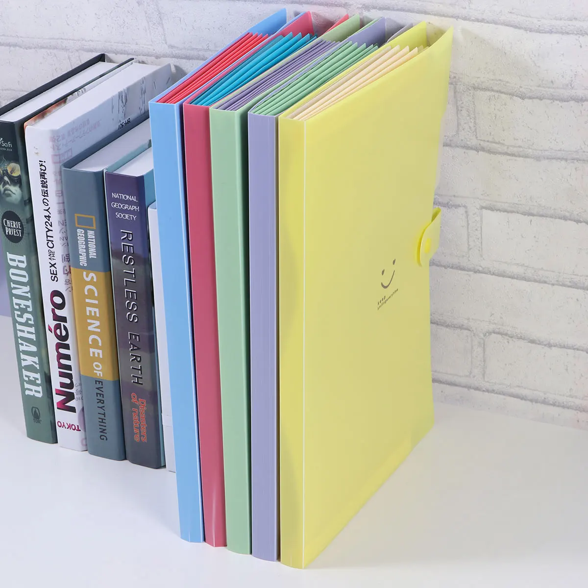 

5pcs File Folder Plastic 5 Pockets Snap Closure Organizing Documents Accordion Folder Office School Use
