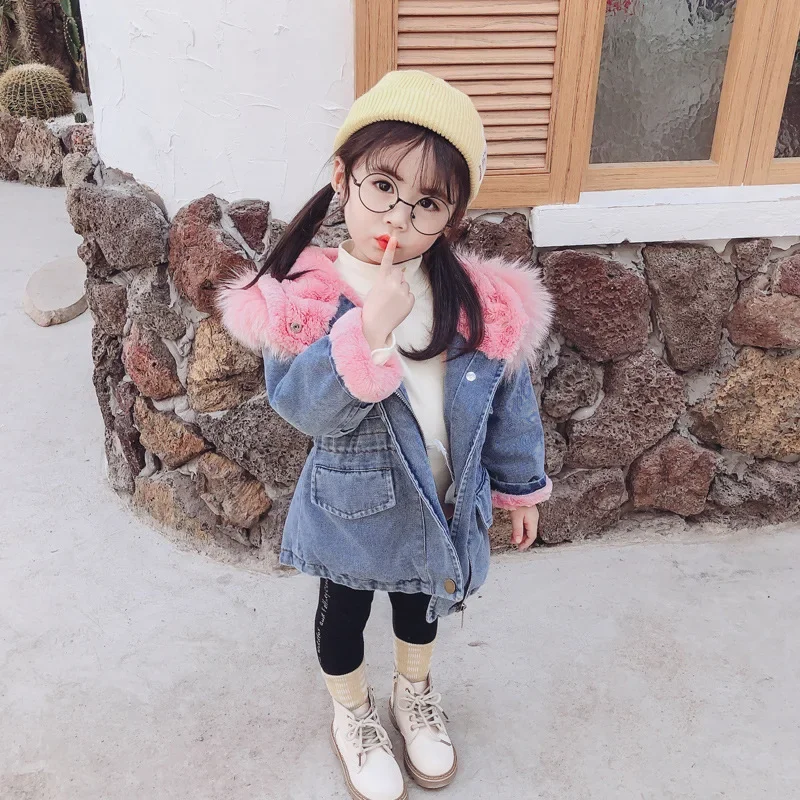 

Baby Girls Jackets Winter Toddler Kids Denim Coats Faux Fur Hooded Fleece Thick Warm Kids Outerwear 1-7 Years Overcoat Casual