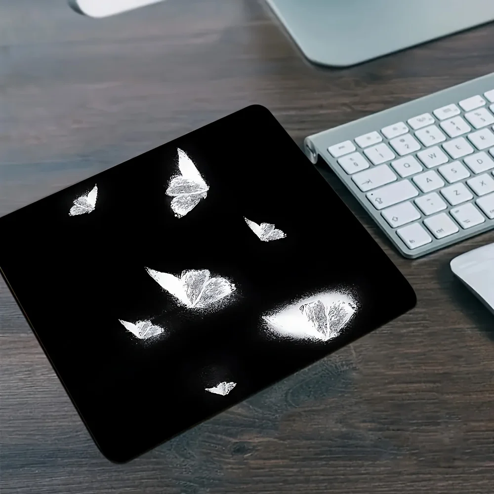 Butterfly Particles Rubber Mouse Pad, Non-slip Base, Suitable for Office, Study and Game, Portable and Durable, Desk Pad
