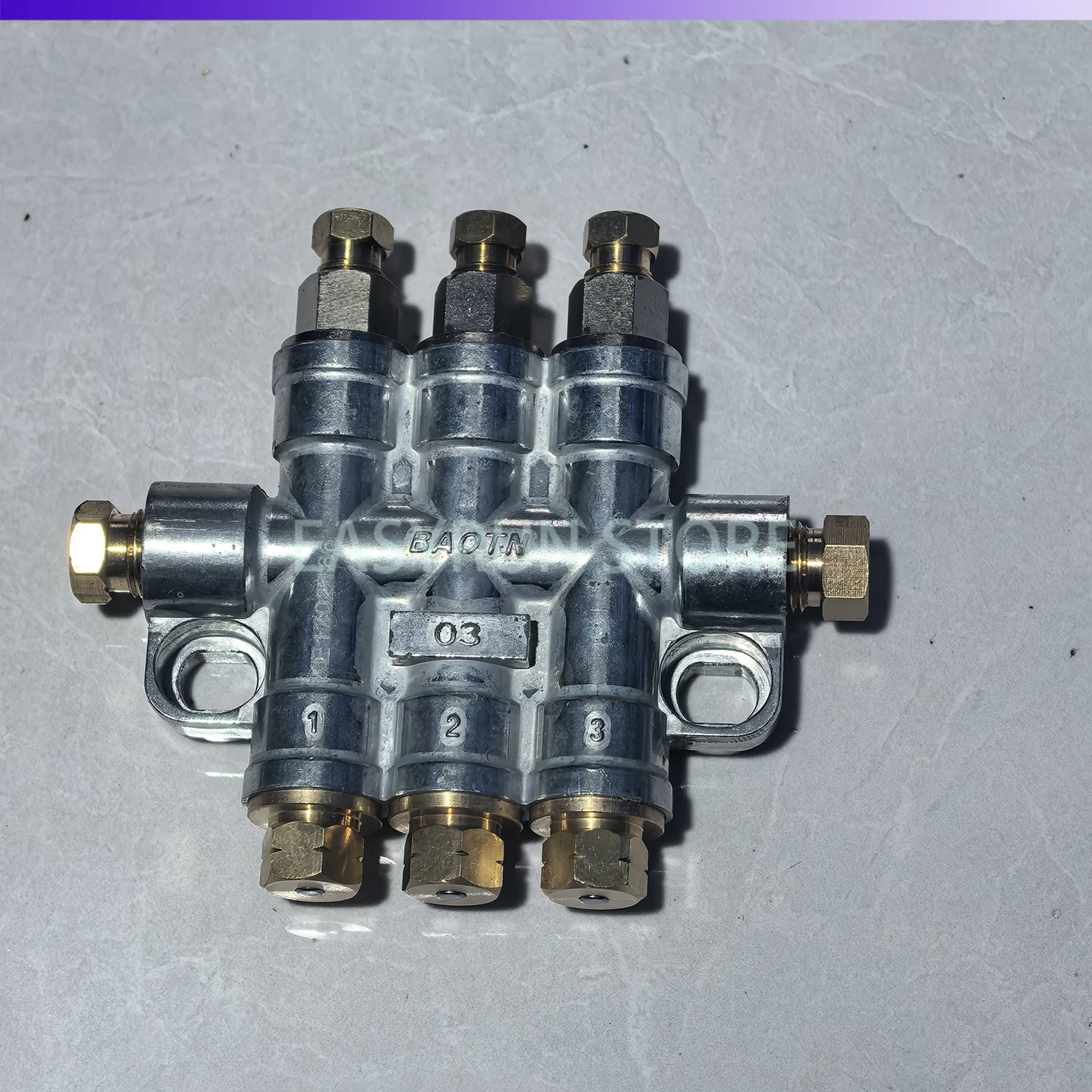 Detector Volume Distributors Value 3 Ways CNC Machine Lubrication Pressure-Relief Metering Valve Distributor