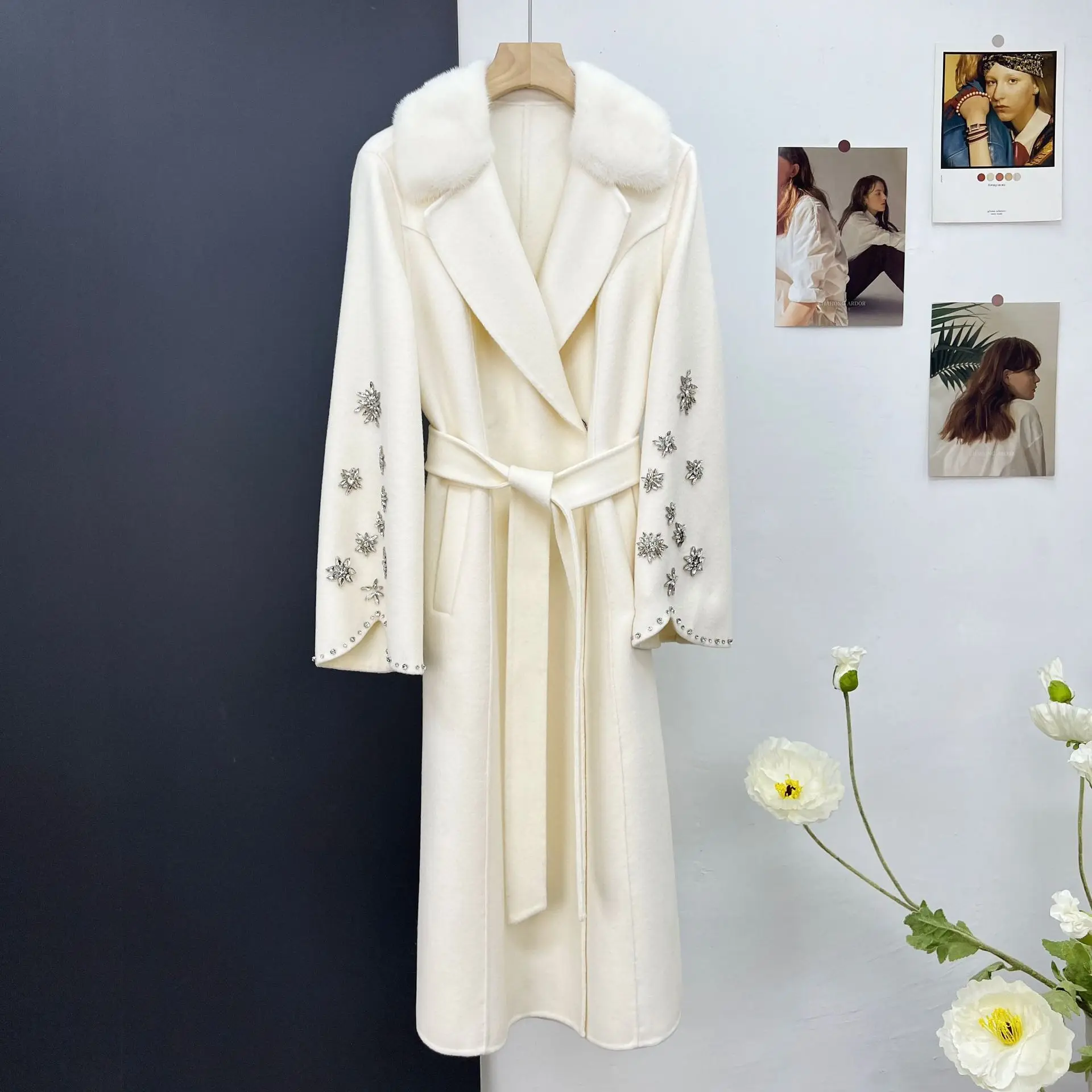 Autumn and Winter Wear New Haining Fur Coat with Cashmere Double sided Fleece Coat for Women's Long Mink Neck Nail Beads