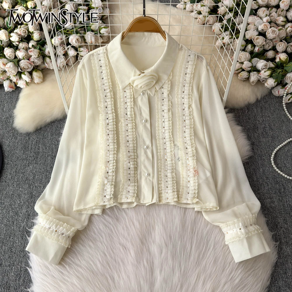 

TWOTWINSTYLE однотонные блузки с бриллиантами для женщин, элегантные рубашки с длинными рукавами и лацканами в стиле пэчворк на пуговицах, женская мода KBL 517465