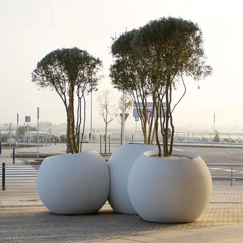 Irregular Rounded Large Capacity Plant Vessel Smooth Matte Exterior Mall Plaza Outdoor Tree Greenery Planting Container