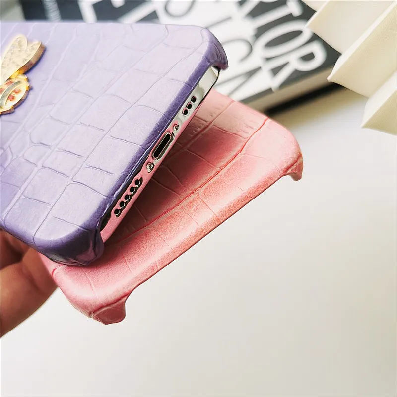 Luxury Fashion 3d Diamond Bee Hard Case Female For Iphone 15 14 11 12 13 Pro Max Xr X Xs GIRL Half Surrounded Cover Fundas