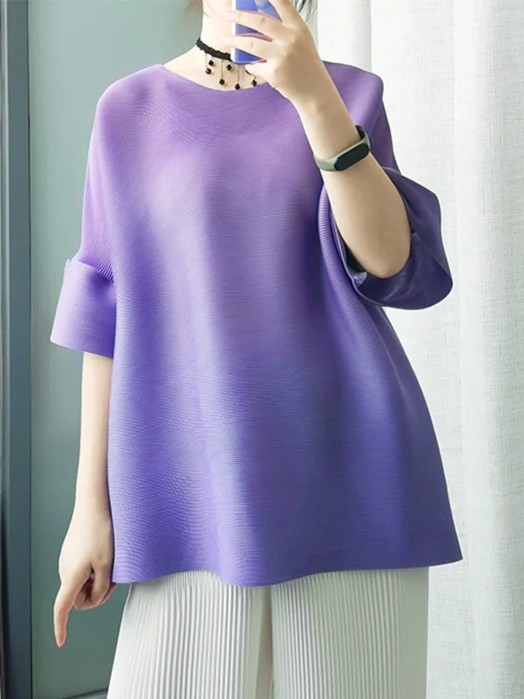 GVUW High Elastic Pleated Blouse For Women 2024 Spring New O-neck Flare Sleeve Loose Casual Female Solid Color Clothing 17J1682