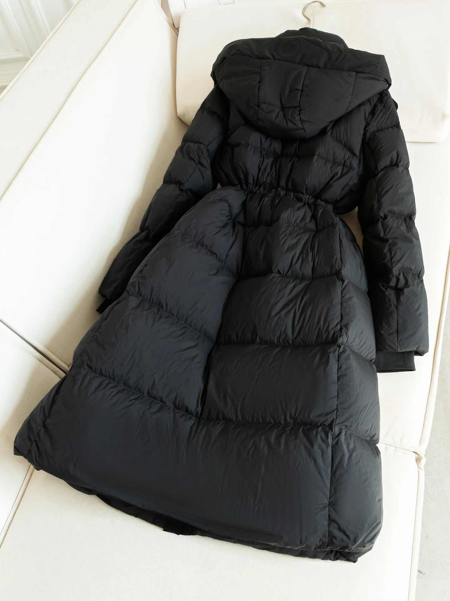 Wintermode donsjack voor dames Warm donsjack met capuchon