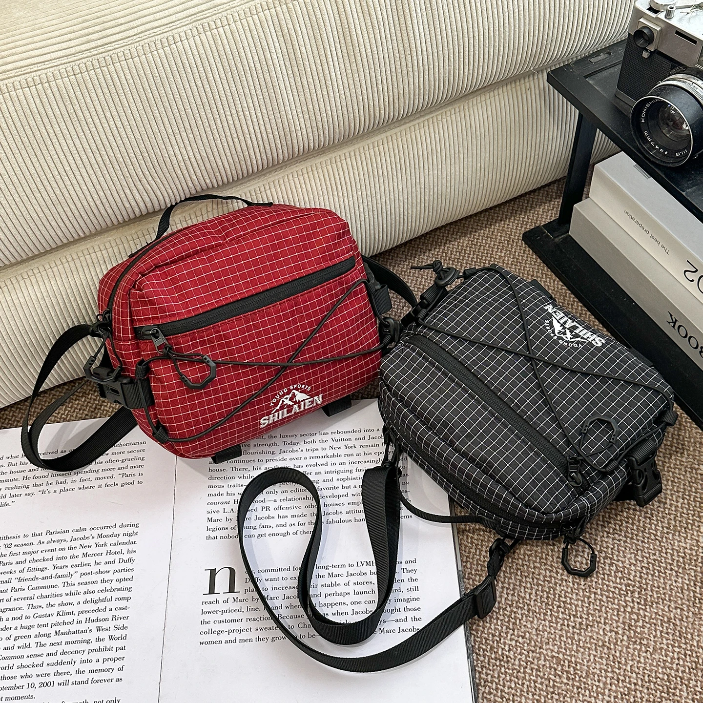 Grid Pattern Utility Crossbody Bag, Portable Daypack with Umbrella Holder for Commute Camping Travel Daily Carry