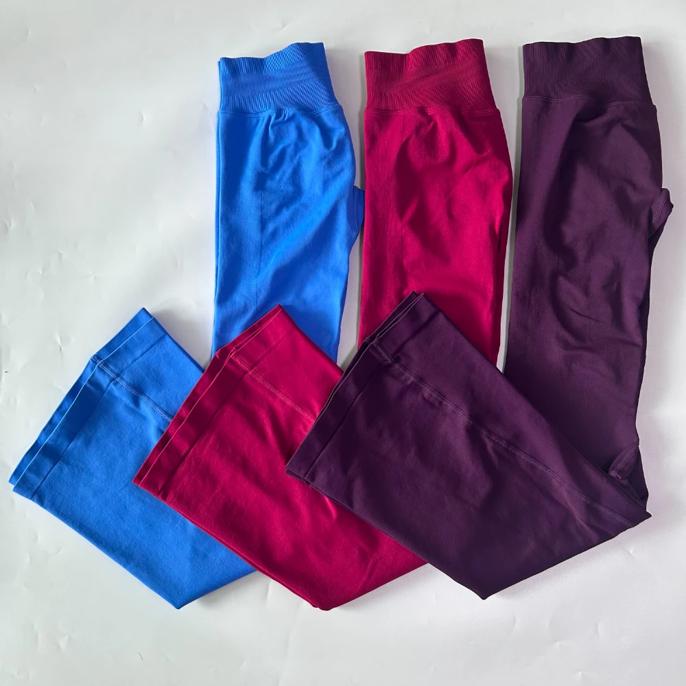 Flares Scrunch Booty Leggings für Damen, Nahtlose Yoga-Hose, Hochgeschnittene Schlaghose, Squat-Proof Sport-Tights, Workout-Hose – Detail 7