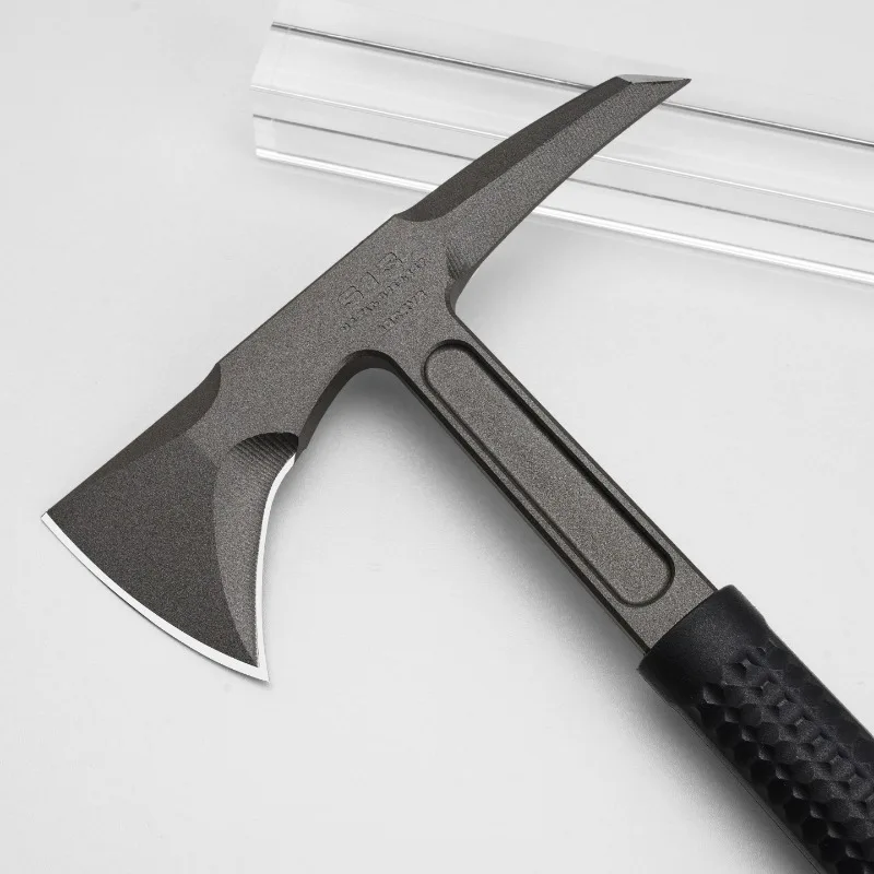 Hot selling S13 Outdoor Tactical Rescue Axe, Outdoor Obstacle Removal Fire Axe, Anti slip Insulated Handle