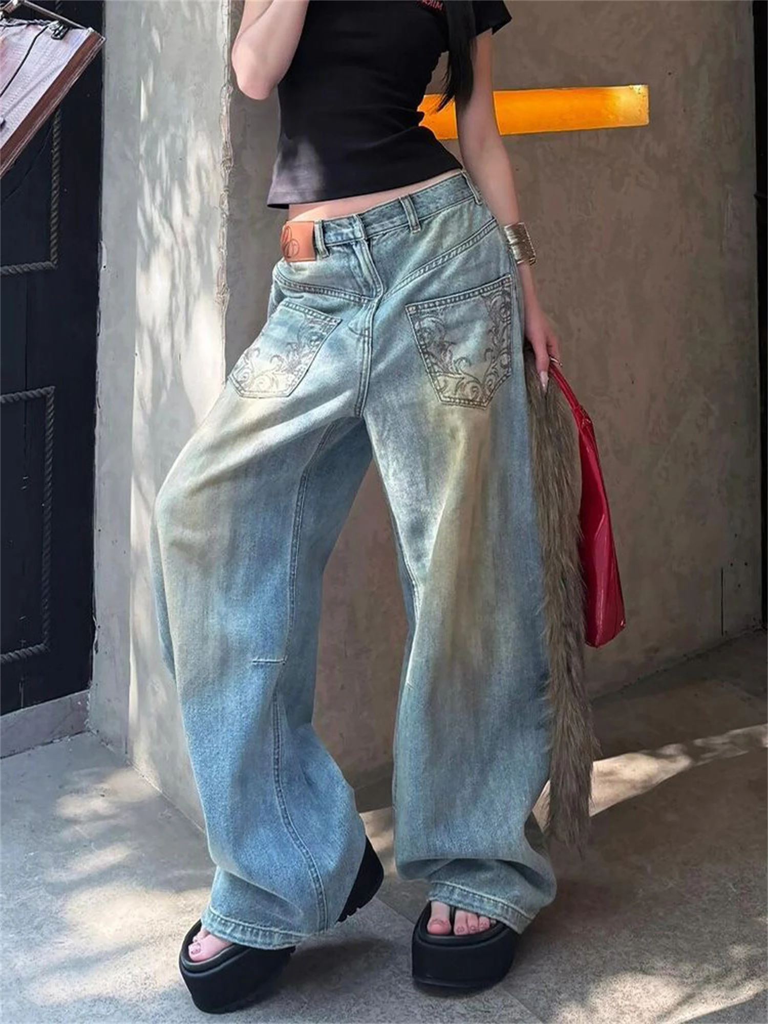 

Женские светло-голубые джинсы оверсайз с эффектом потертости, широкие штанины, с вышитыми карманами, винтажные, повседневные, уличный стиль, женские брюки