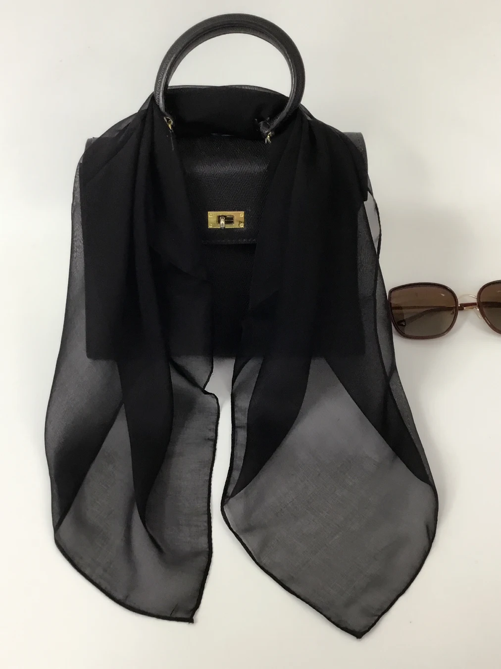 黒シルクスカーフ-レディース新作-2026-春夏-薄手-本物シルク-スクエアスカーフ-00-桑絹-ママスタイル-高齢者向け