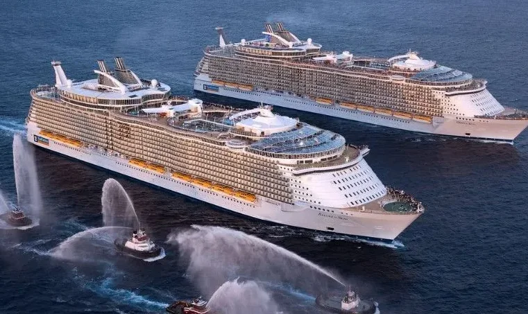 

UCX2402 1:18 4WD RC Off-Road Truck - 2.4Ghz Remote, 7.4V High-Speed w/ Lights