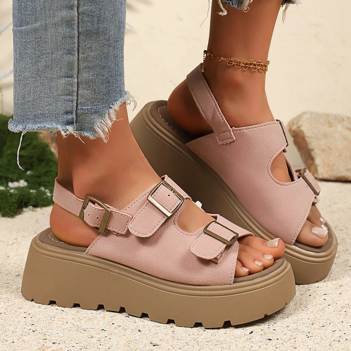 Women Sandals 2026 New Fashion Leather Buckles Shoes Ladies Outdoor Popular Female Rome Platform Sandals Luxury Concise Shoes