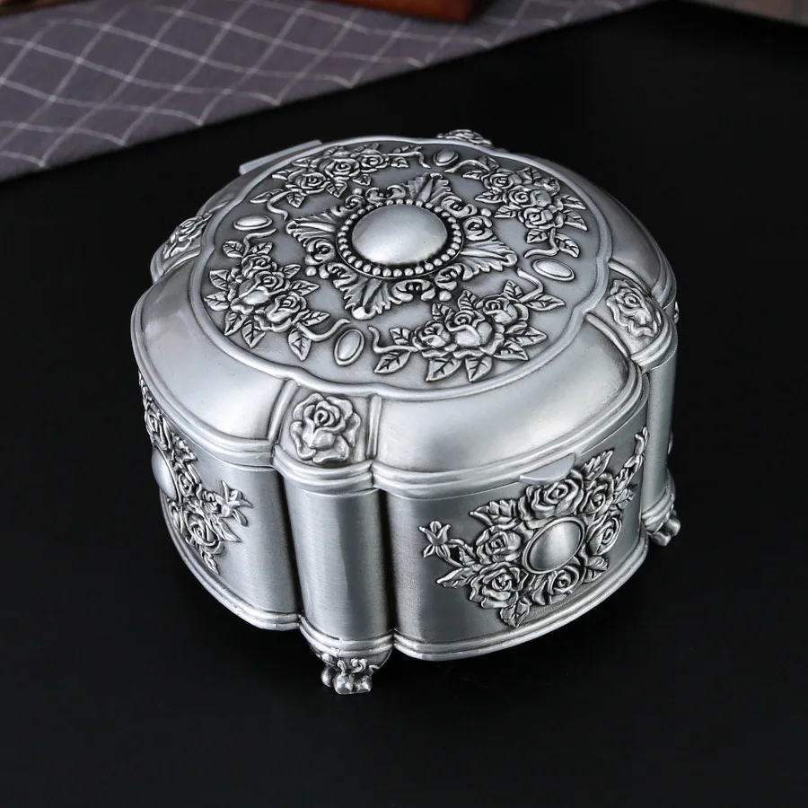 Vintage Metal Small Trinket Organizer Ring Box Case with Rose Pattern Jewelry Storage Box for Ring Keepsake Box for Girls
