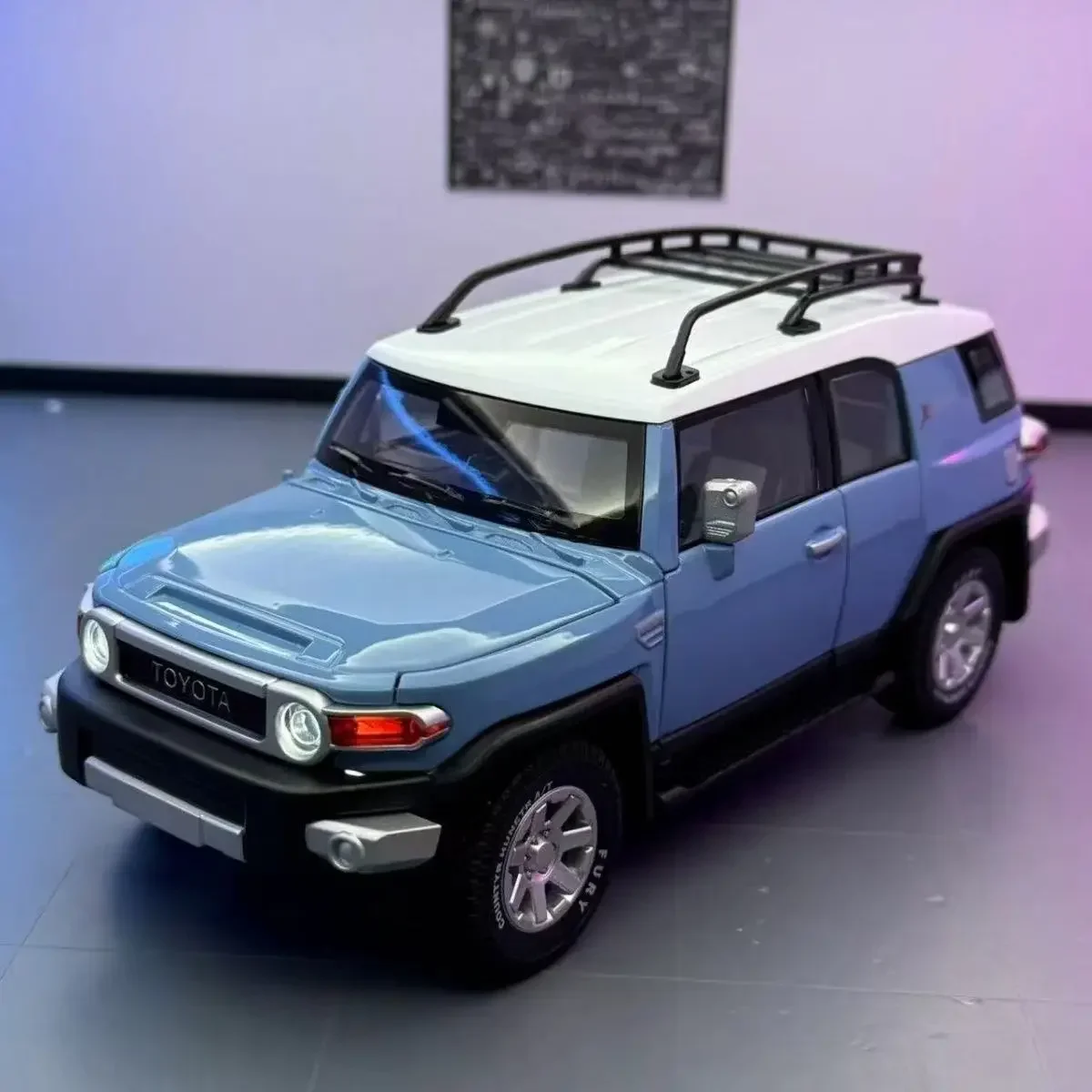 

Игрушечная модель автомобиля, литой под давлением сплав, внедорожная коллекция, звук и свет, подарок для детей, мальчиков