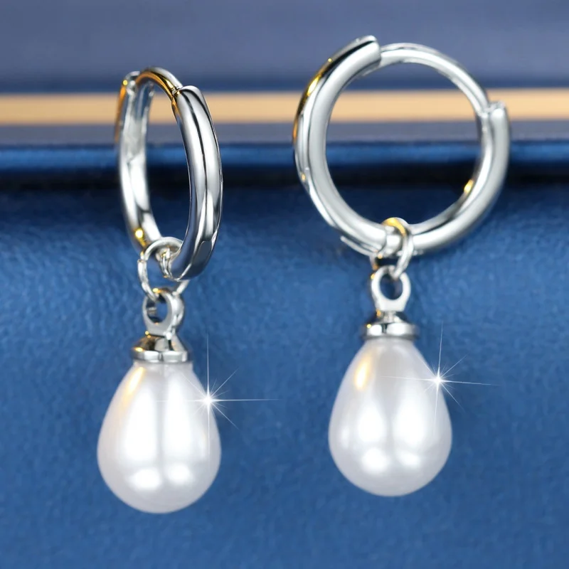 European and American Water Drop Pearl Ear Buckle with Light Luxury Style, Versatile, Small Market Design, High Grade Jewelry